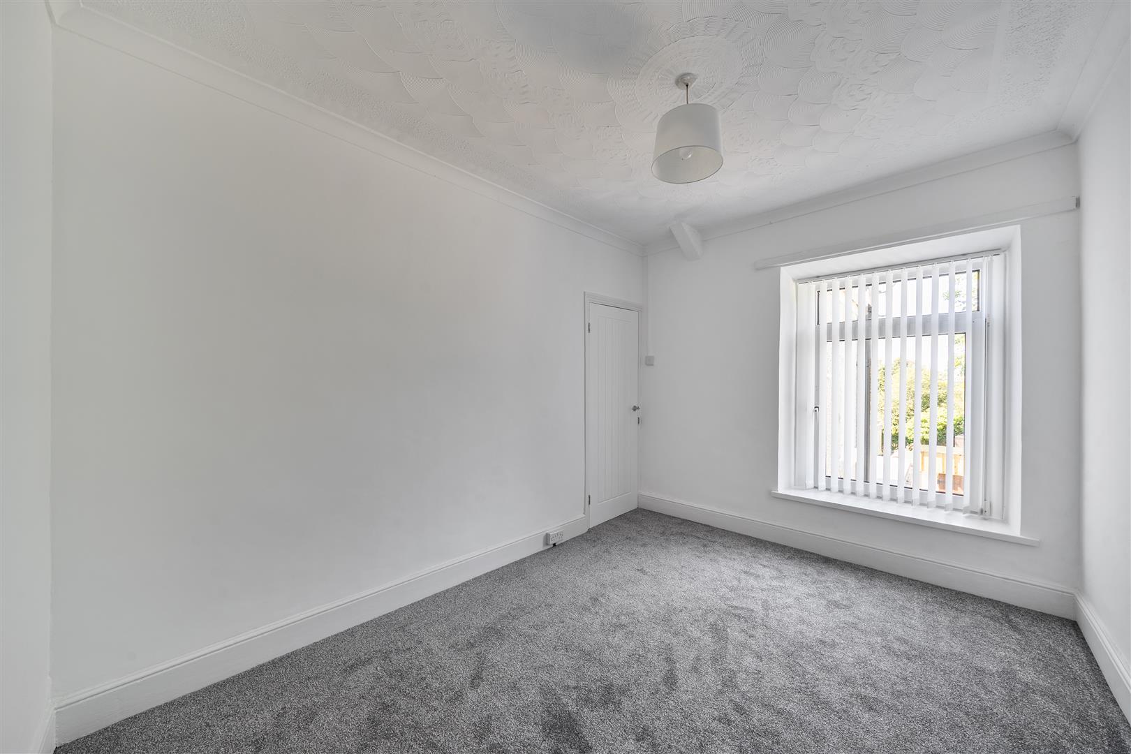 Ravenhill Road, Ravenhill, Swansea, SA5 5AN